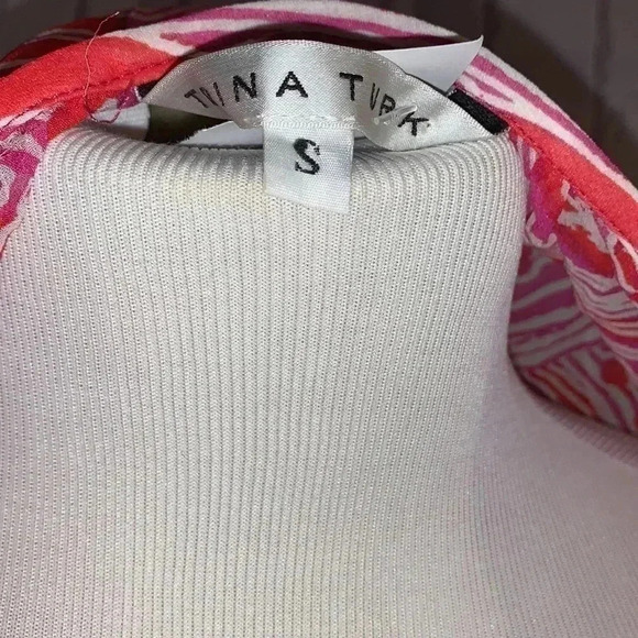 TRINA TURK long sleeve lightweight blouse - Picture 4 of 5